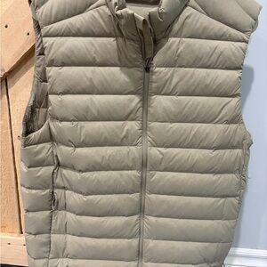 Lululemon Tan Puffer Vest (Men’s Large) - Like New